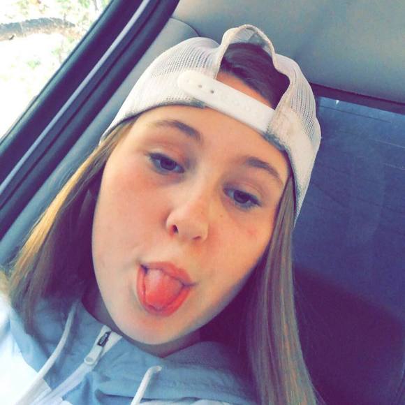 Meet your Posher, Emma - Picture 1 of 1